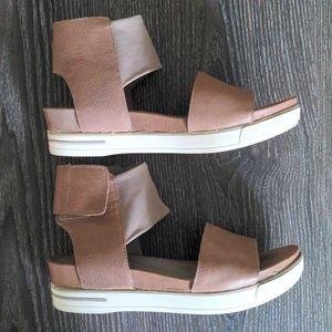 Eileen Fisher Sandals